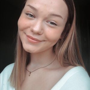 Meet your Posher, Gabrielle